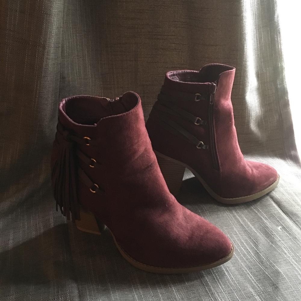 Cute Burgundy Booties